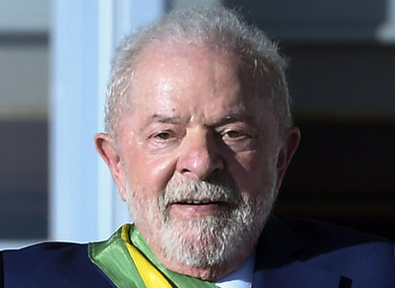 O presidencialismo emparedado. Por Roberto Amaral