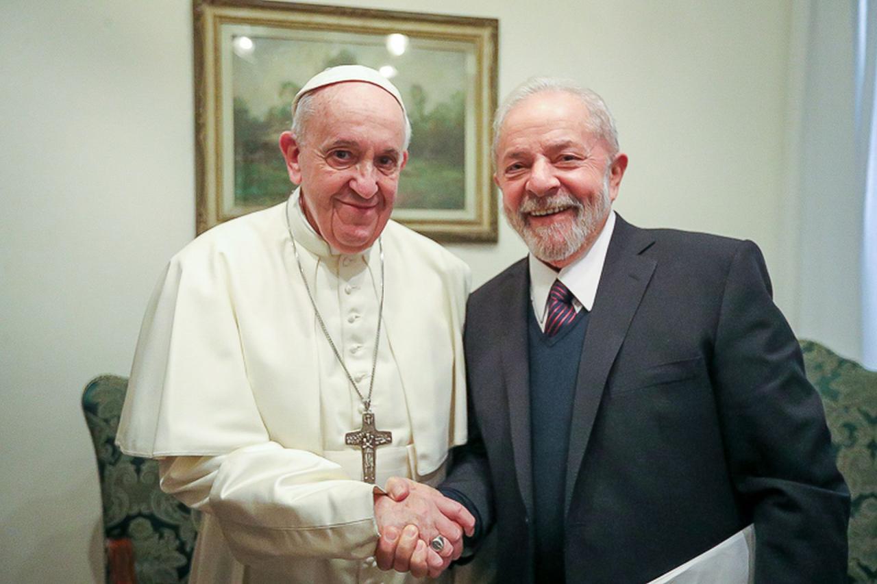 Lula fala por telefone com Papa Francisco sobre paz, combate à pobreza e proteção da Amazônia