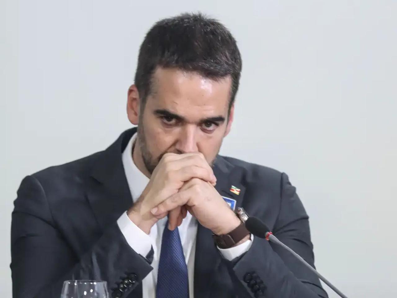 O escândalo do pix do Eduardo Leite