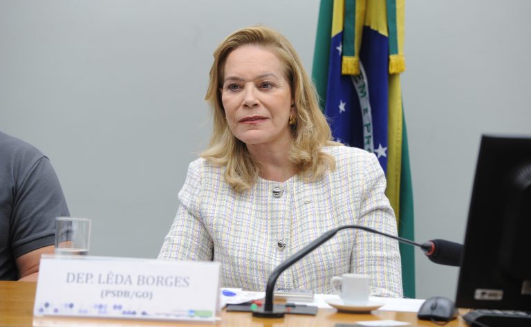 Comissão aprova vaga em estacionamento para gestante e pessoa com criança de até dois anos