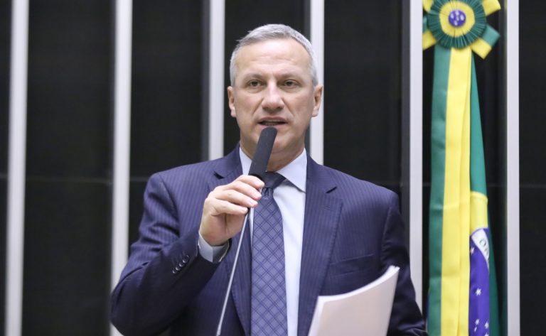 Comissão aprova criação de sistema de busca de foragidos por videomonitoramento
