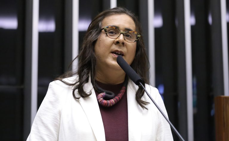 Comissão aprova projeto que proíbe isenção de ICMS no transporte de animais vivos