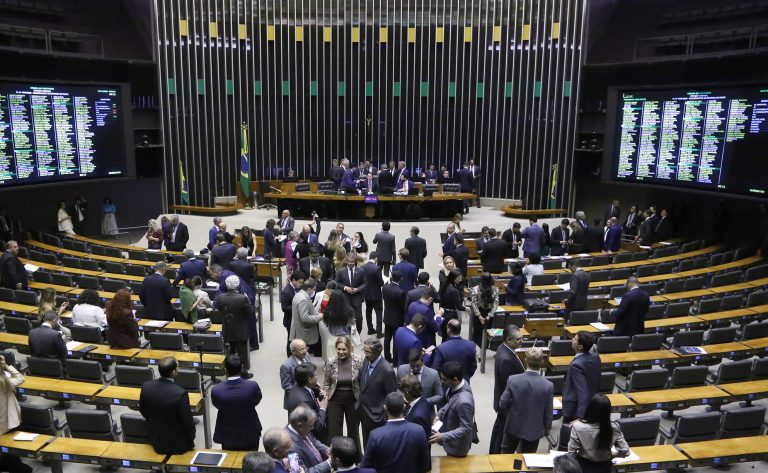 Câmara pode votar nesta semana projetos sobre segurança pública e combate ao crime organizado